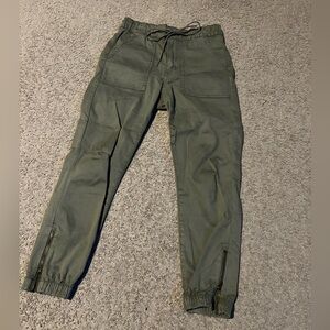 American Eagle, jogger cargo pants size 4 extra short